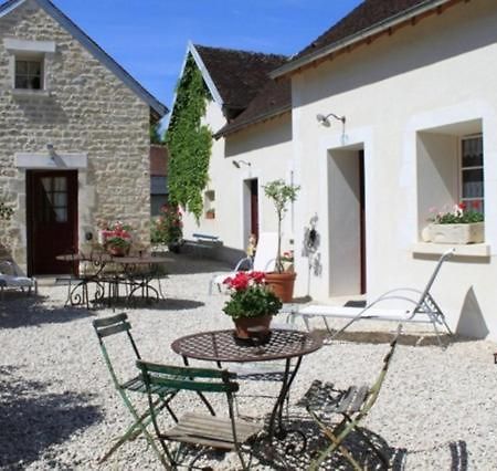 Vézinnes Chambres Et Table D'Hotes, Maisonnettes Individuelles Dans Propriete Privee المظهر الخارجي الصورة